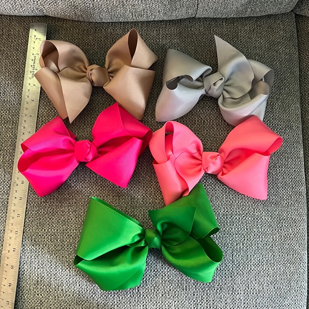 Big bows